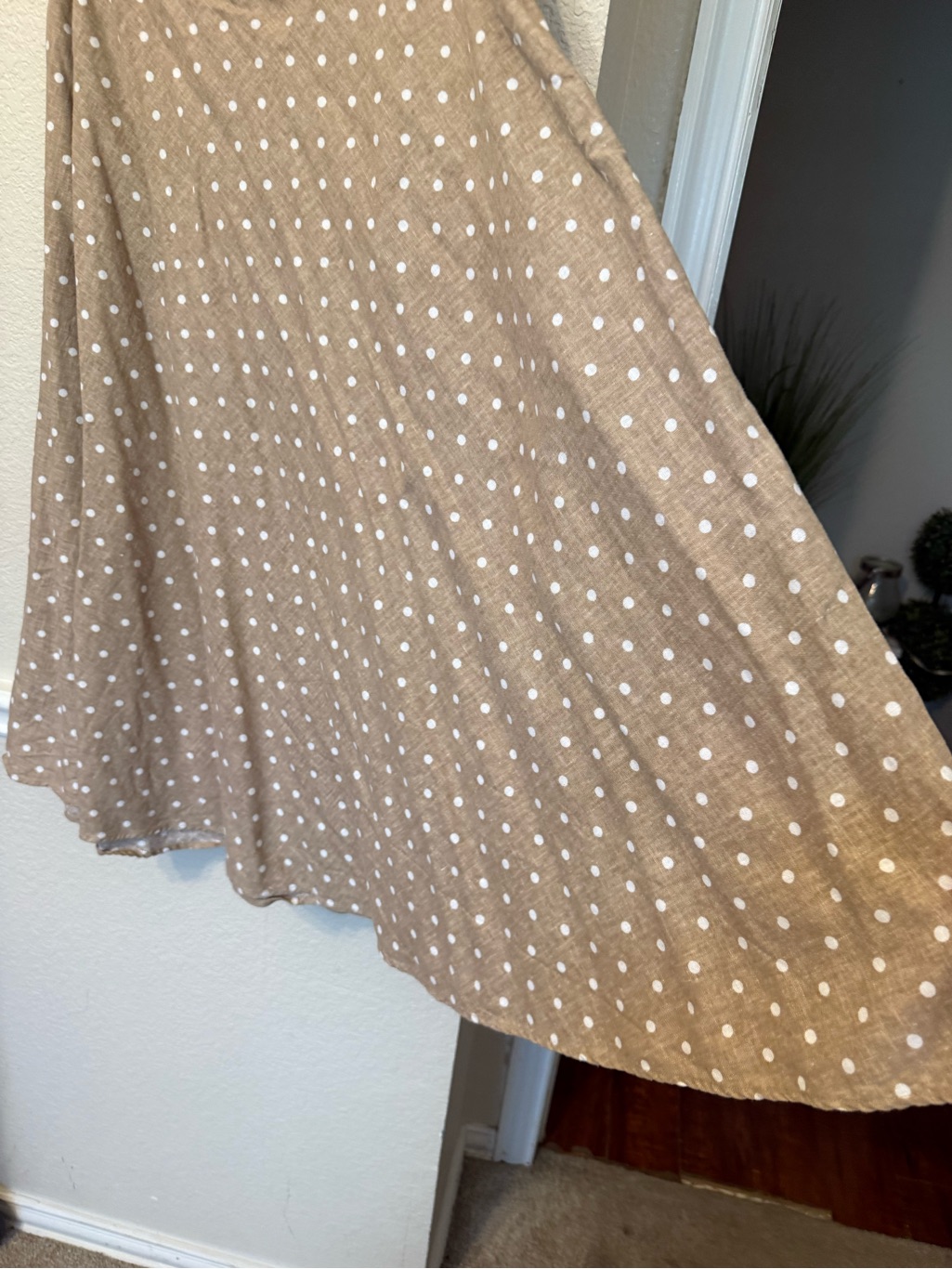 White Stag Beige Polka Dot A-Line Skirt Size 12 — image 8 of 8